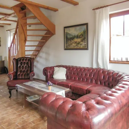 Holiday home Three-bedroom Holiday In Dolniky *