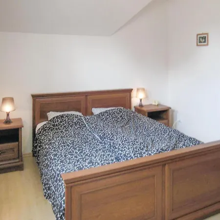 Three-bedroom Holiday In Dolniky * Oblanov