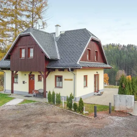 Three-bedroom Holiday In Dolniky Holiday home